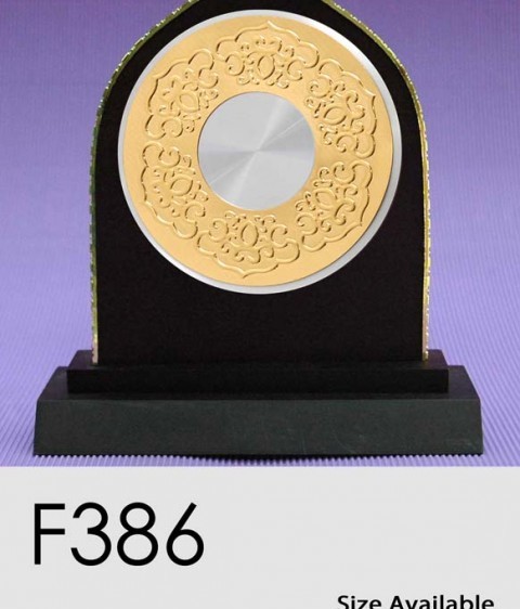 F386