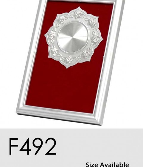 F492