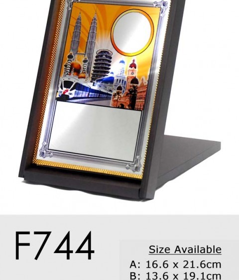 F744